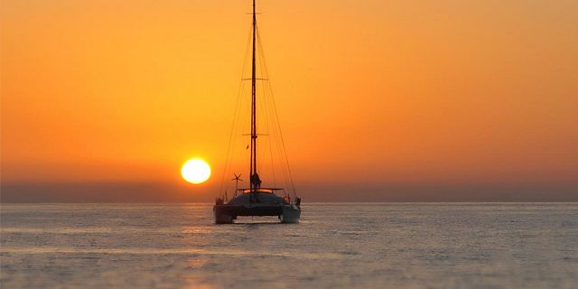 Luxury sunset catamaran cruise north coast (5)